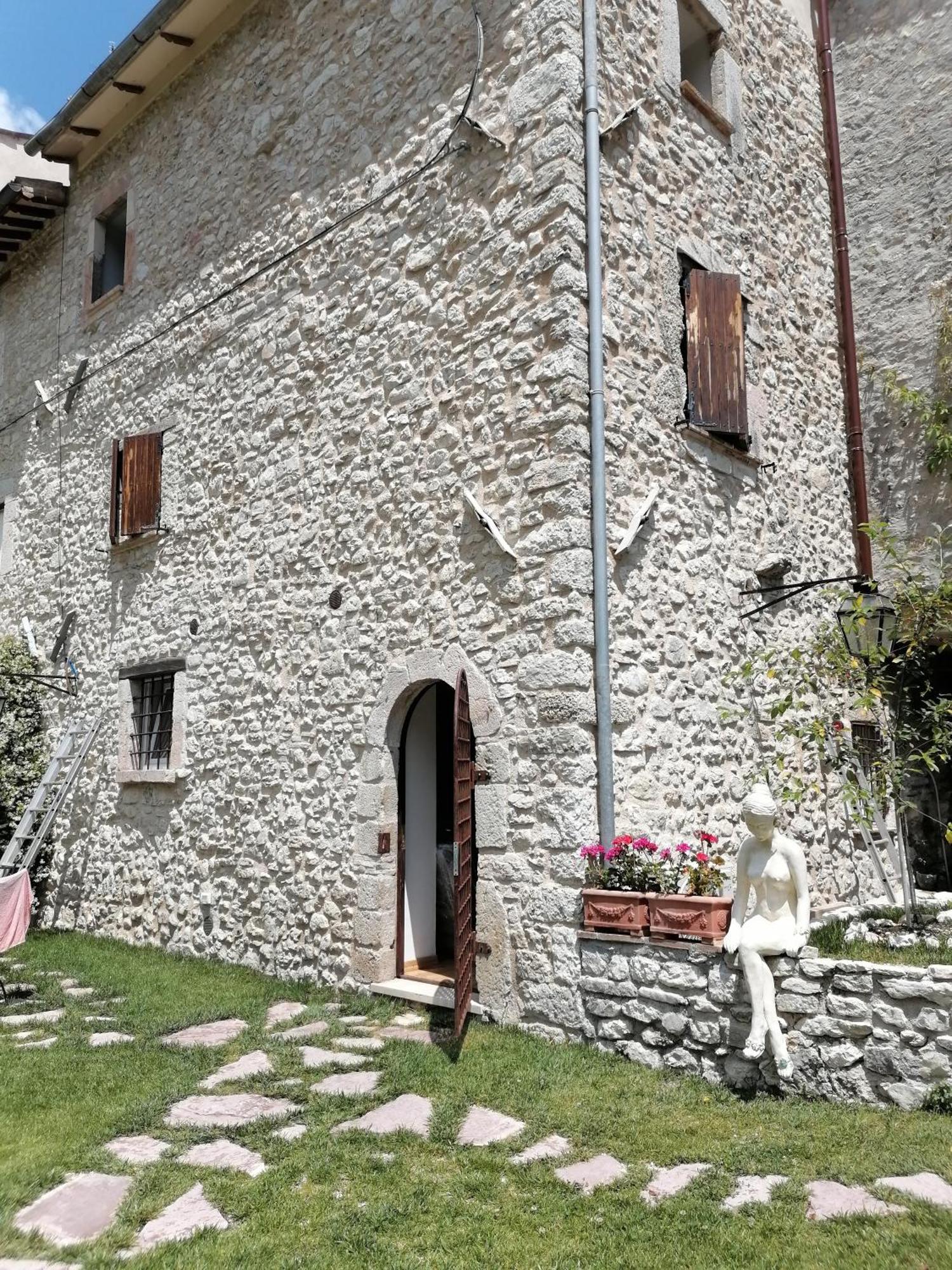 Appartamento La Raccolta Scheggino Esterno foto